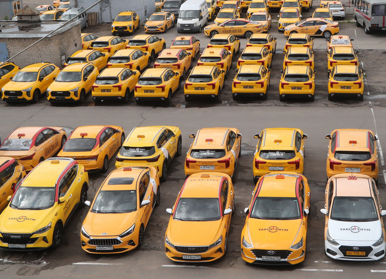 Изображение Правительство РФ получило полный список машин для работы в такси