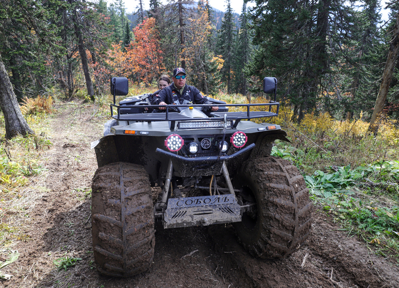 В России планируют разрешить управление вездеходами без тракторных «прав»