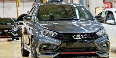 LADA Vesta Sport отправляется в серию, «Волги» — в такси, а новые «Москвичи» — в продажу: итоги недели