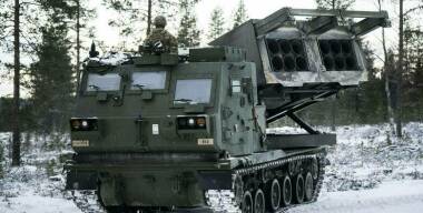 Брат «Химеры»: почему американские M270 MLRS так долго «живут» на Украине
