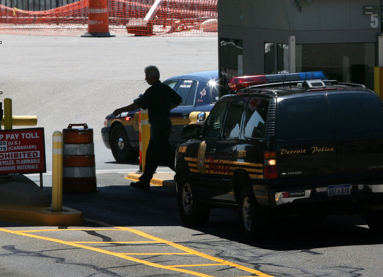 Изображение В эвакуированном на штрафстоянку авто нашли годовалого ребенка