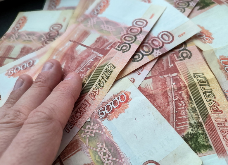 Изображение Популярного в Tik-Tok инспектора ГИБДД задержали за взятку в Омске