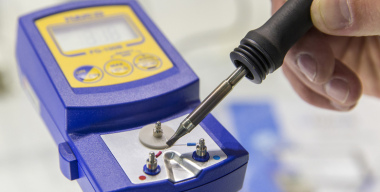 Пайка для взрослых: как вернуть к жизни наушники или зарядку для смартфона