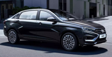 Средняя стоимость новой российской легковушки упала ниже 2 млн рублей