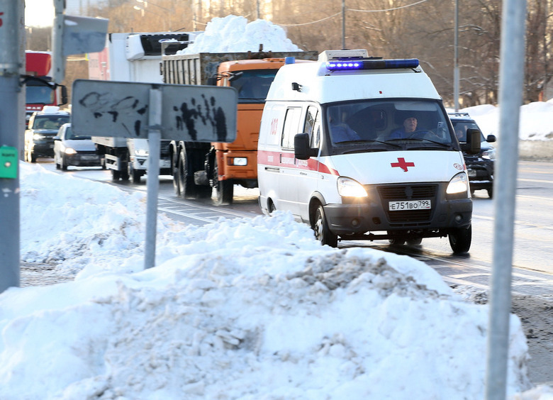 Изображение Водитель при развороте с обочины спровоцировал ДТП с пострадавшей
