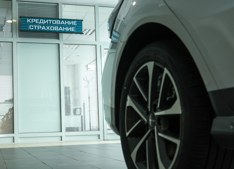 Изображение Суд взыскал с автосалона 180 тыс. руб. за навязанную покупателю онлайн-услугу