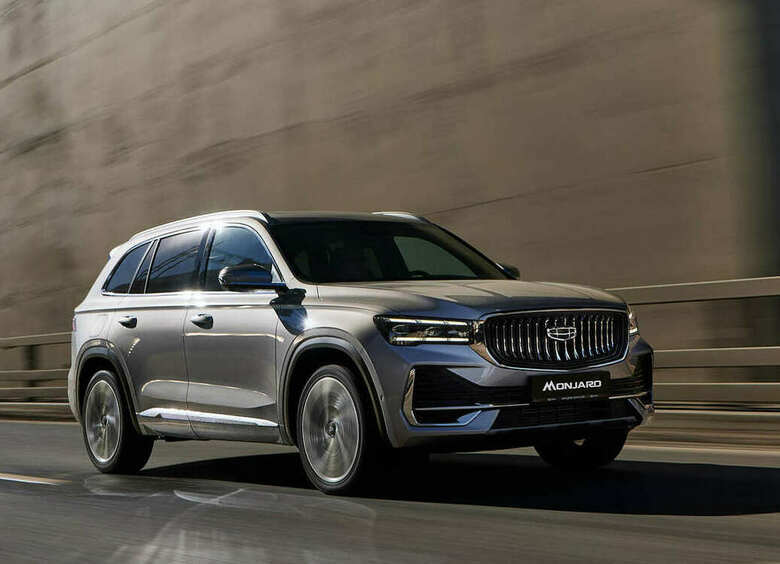 В России обновилась базовая комплектация кроссовера Geely Monjaro