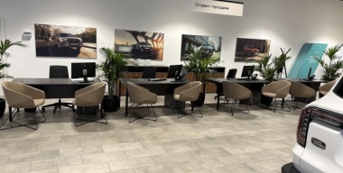 Ждуны не дождутся: секреты популярности в России некитайских автобрендов