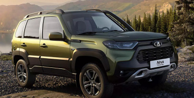 LADA Niva Travel снова стала бестселлером среди кроссоверов и внедорожников в РФ