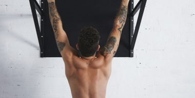 Мужской фитнес: как правильно установить турник дома