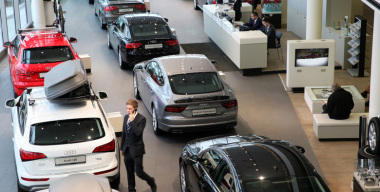 Немецкие авто не могут попасть в Дубай: суда перенаправлены в Ламу после блокировки Ормузского пролива