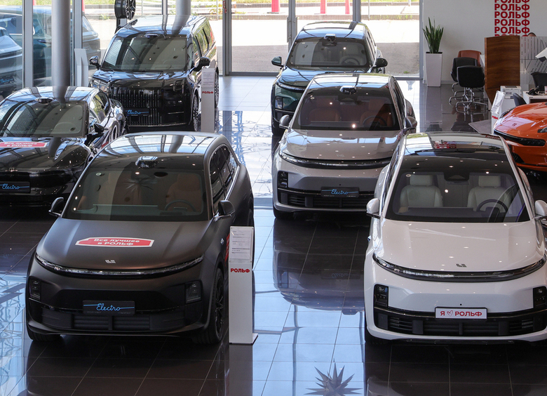 К концу марта продажи легковушек, LCV и автобусов в России стали рекордными