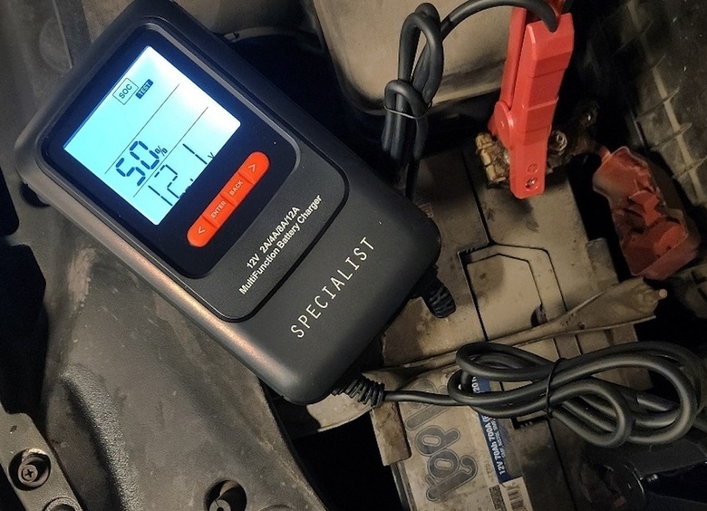 Что такое эффект «ложной замены» АКБ в автомобиле и как его избежать