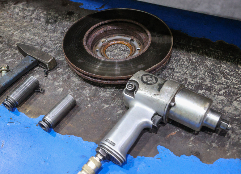 Последствия экономии: одна из главных ошибок при обслуживании тормозов