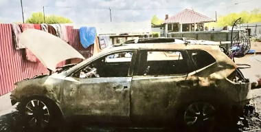 В Благовещенске мужчина сжег автомобиль и дом бывшей жены