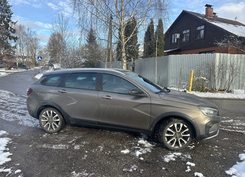 «Сарай» как образ жизни: нюансы эксплуатации LADA Vesta SW Cross NG