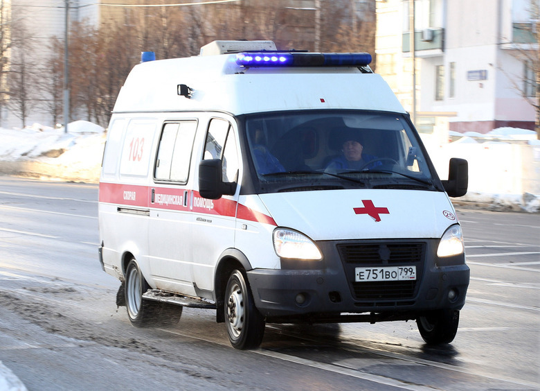 Изображение В Тюмени в ДТП с мопедом пострадал водитель мопеда