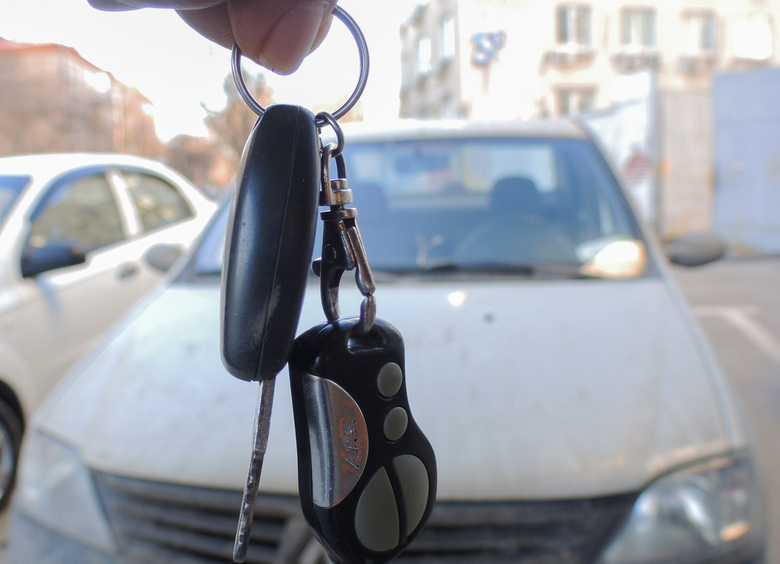 Изображение Нижегородец продал машину в Москве и перевёл мошенникам почти 3 млн рублей