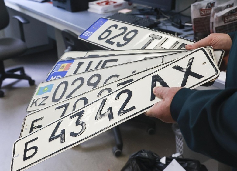 Изображение В России взлетели цены на автомобильные номера с серией «СВО»