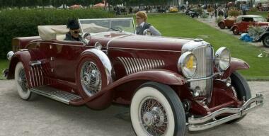 Duesenberg SJ и Ford V8: машины — разные, мафия — одна
