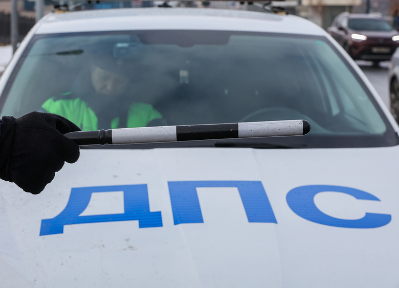 Изображение В Волгограде на посту ДПС обнаружили внедорожник, пропавший 16 лет назад