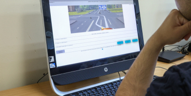 Выпускник автошколы пришел на экзамен в ГАИ со «шпионским» оборудованием