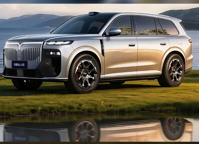 Кроссовер Voyah Taishan стал компактнее и получил пятиместный салон