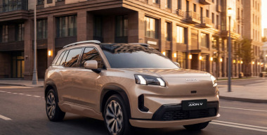 В России запустили официальные продажи GAC Aion V