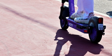 16-летняя самокатчица сбила женщину и бросила ее умирать: девушке грозит колония