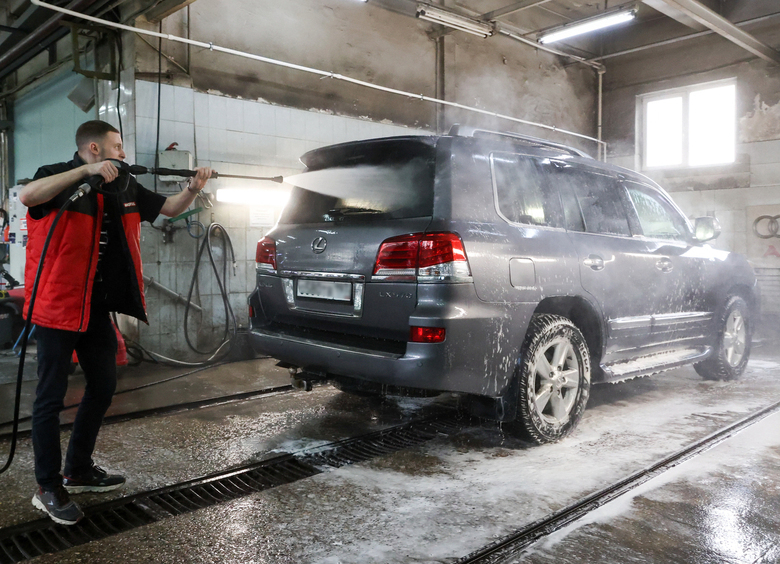 Цены на автомойку в Москве взлетели в 2,5 раза