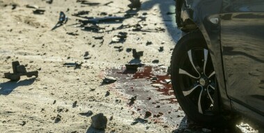 В Иркутской области авто вылетело с дороги и перевернулась