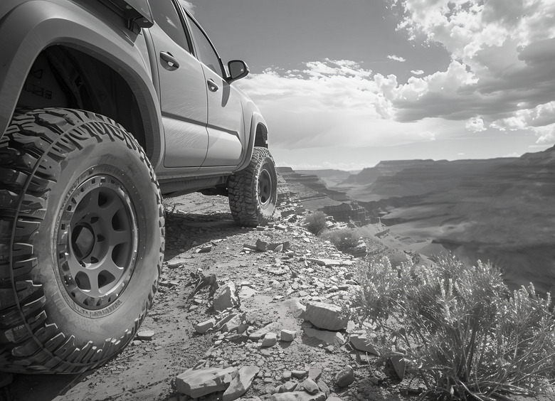 Изображение Деградация автопрома: как китайский подход к мобильности уничтожил внедорожники