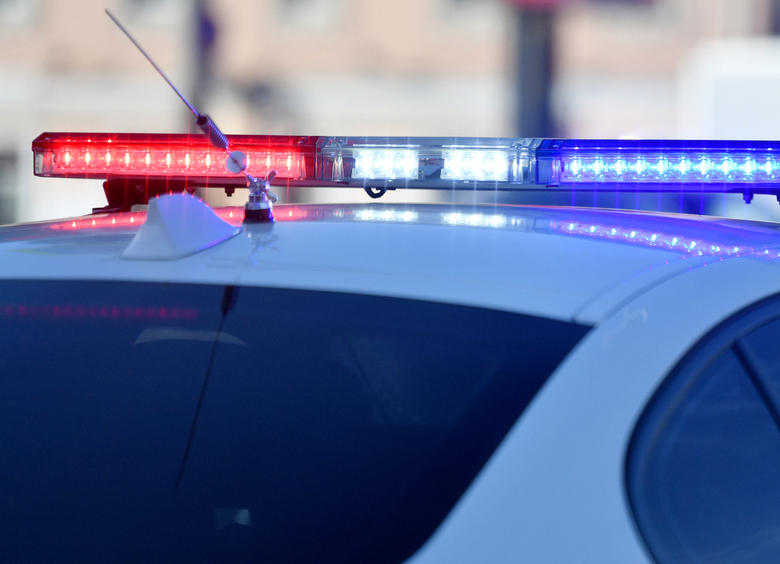 Изображение Лихача, прокатившегося на заднем колесе мотоцикла, привлекут к ответственности