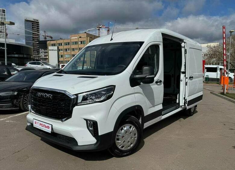 Avior представил для российского рынка новую версию фургона V90