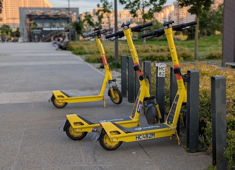 Изображение Эксперт Эрдман: «политики используют электросамокаты для предвыборного пиара»