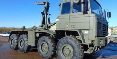 Удивительное рядом: капризный британский грузовик как-то выжил в руках ВСУ