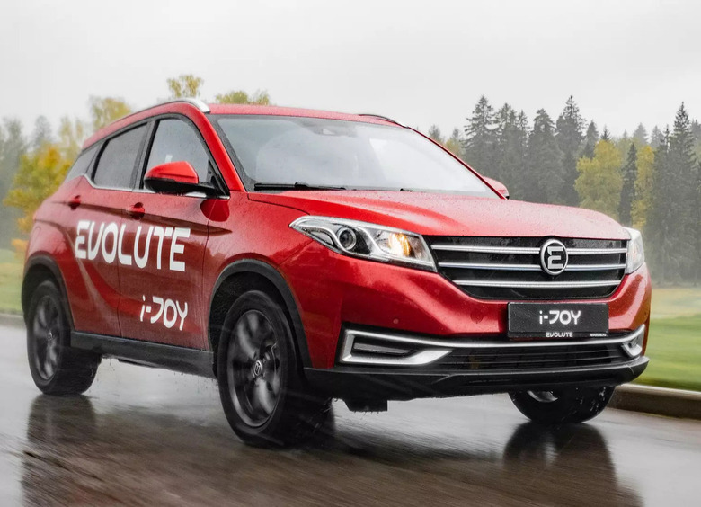 Изображение В России почти на четверть выросли продажи новых электрокаров