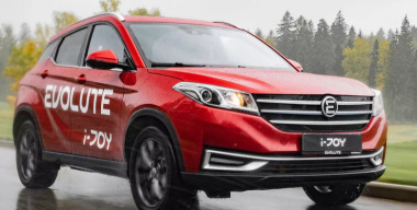 В России почти на четверть выросли продажи новых электрокаров