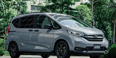 В Россию стали привозить на 32% больше иномарок с пробегом из Японии