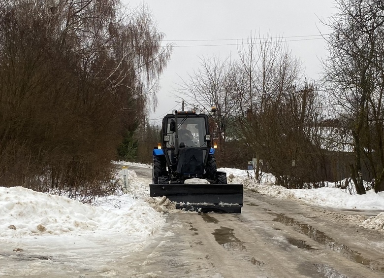 Изображение В Татарстане легковушка врезалась в трактор и съехала в кювет: четверо погибших