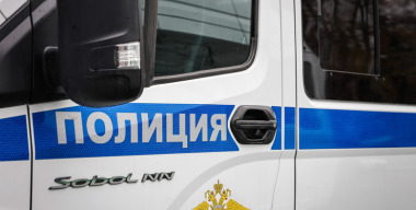 Красноярец украл чужую Honda CR-V на эвакуаторе