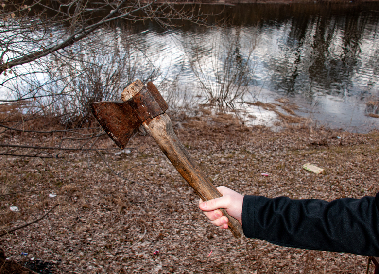 Изображение Ванная с топором: неожиданный багаж в автомобиле сызранца насторожил экипаж ГАИ
