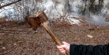 Ванная с топором: неожиданный багаж в автомобиле сызранца насторожил экипаж ГАИ