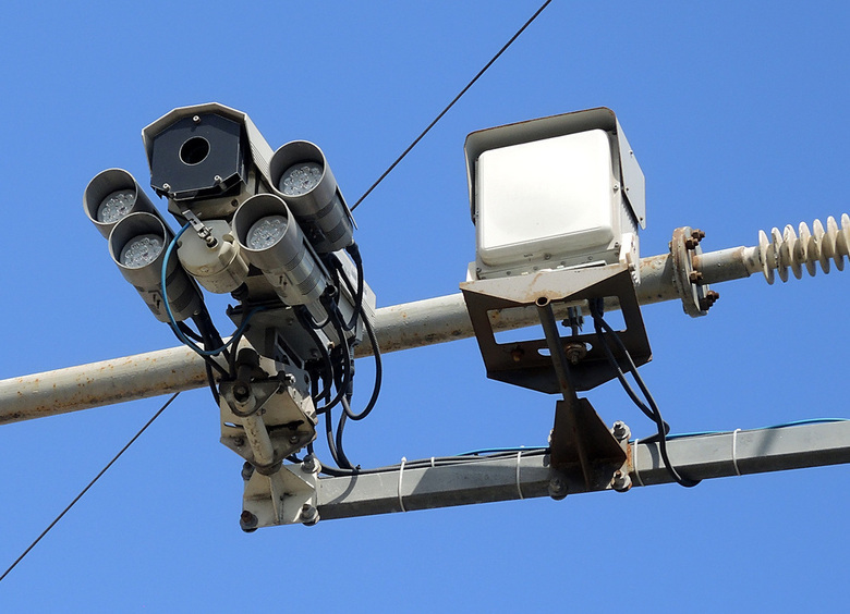 Стало известно, насколько расширился парк дорожных камер в России