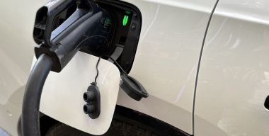 Идея — огонь: стоит ли покупать подержанный электромобиль