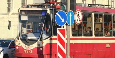 В Санкт-Петербурге столкнулись два трамвая — «Богатырь» догнал «Витязя»