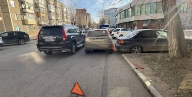 Водитель Haval переломал пальцы в двойном ДТП в Сыктывкаре