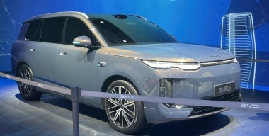 Флагманский кроссовер BYD Sealion 08 дебютировал на Пекинском автосалоне-2026