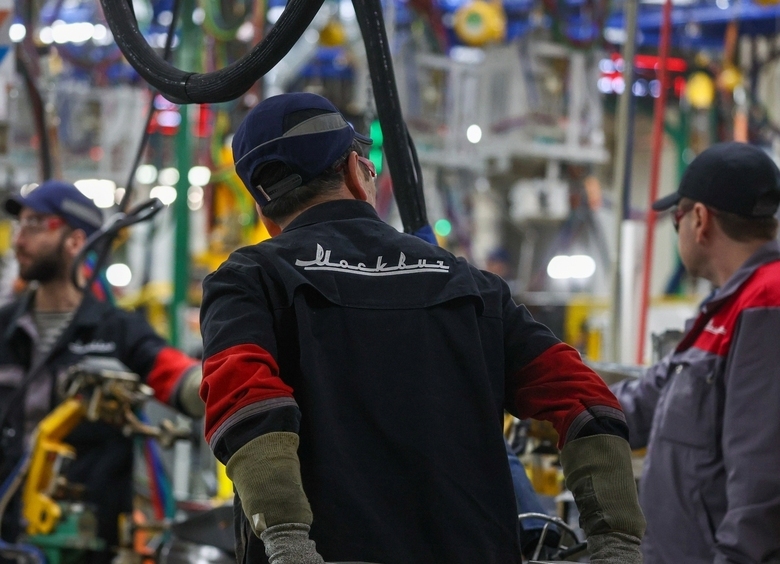 Изображение Денег нет, но вы держитесь: сокращение тендеров на приобретение авто для госсектора обрушит автопродажи