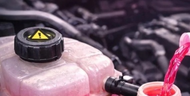 Дитя парадокса: на что обратить внимание при замене в авто антифриза стандарта G12+